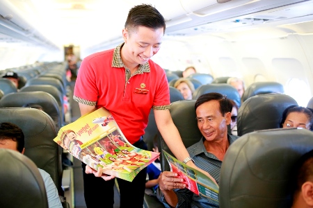 Tặng lịch thi đấu, Vietjet hòa nhịp cùng Euro 2016 ảnh 1